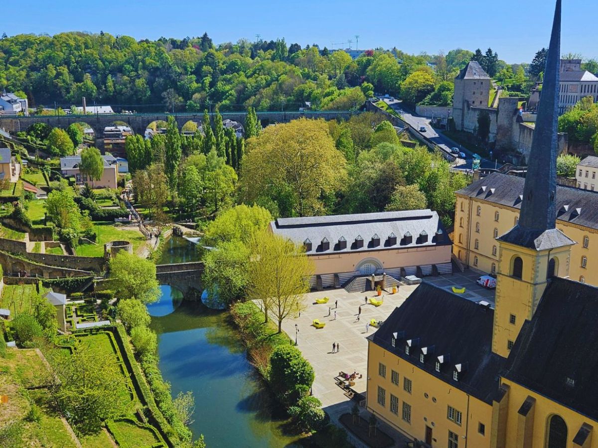 Luxemburgo Ville: A Cidade das Fortalezas e Encantos. É um destino que parece saído de um conto de&nbsp;fadas.