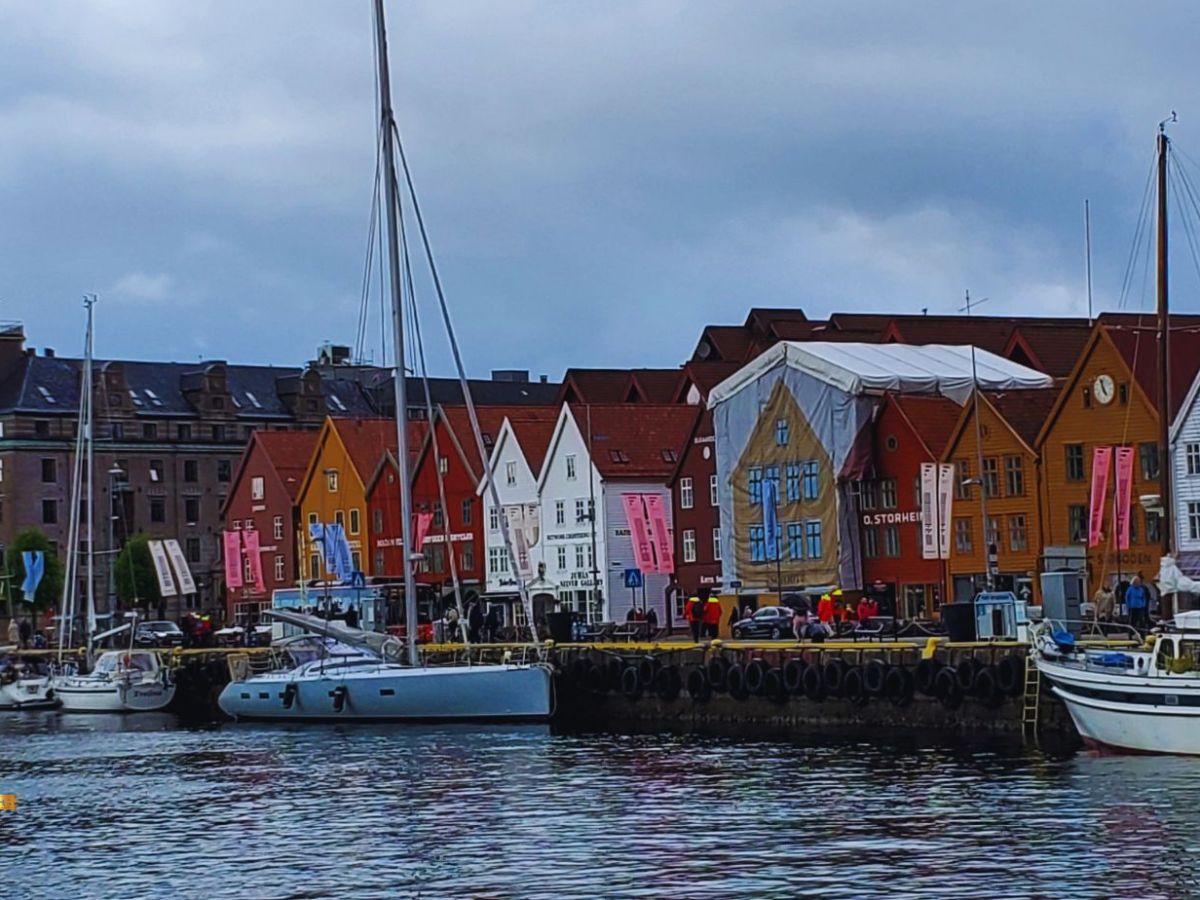 Viagem a Bergen: Porta de Entrada para os&nbsp;Fiordes.